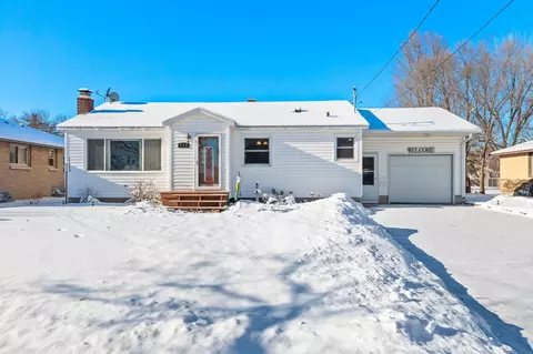 271 S Wood Ave, Peshtigo, WI 54157
