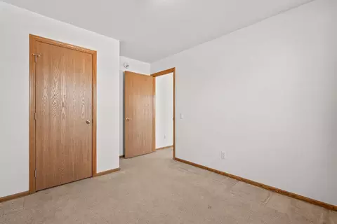 Bedroom - 3286 County Rd E, Omro, WI 54963 photo 4 of 6