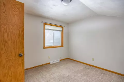 Bedroom - n9689 Gina Drive, Appleton, WI 54915 photo 5 of 7