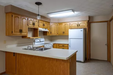 Kitchen - n9689 Gina Drive, Appleton, WI 54915 photo 3 of 3