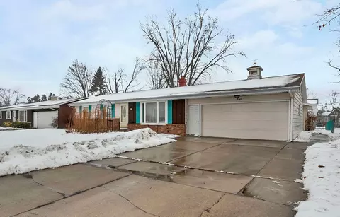 350 N Taylor St, Green Bay, WI 54303