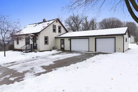 104 Sheridan St, Oconto Falls, WI 54154