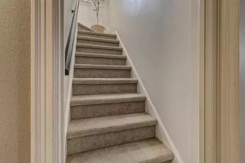 Entry Way - 1910 N Lawe St, Appleton, WI 54911 photo 4 of 5