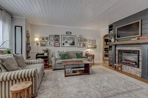 Living - 1910 N Lawe St, Appleton, WI 54911 photo 1 of 3