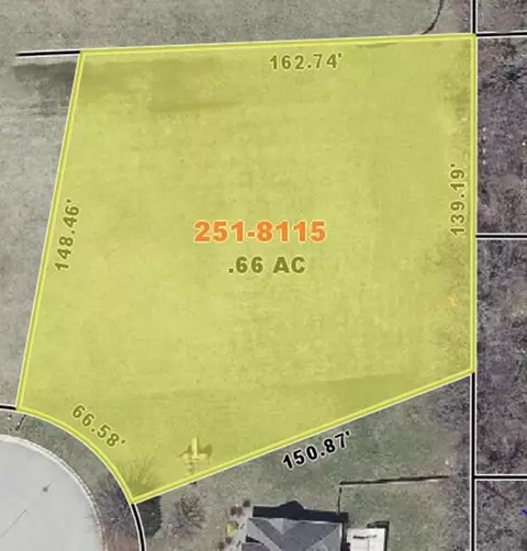 lake view court, Marinette, WI 54143