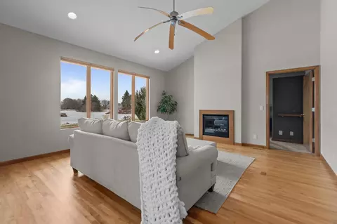 Living - 4841 Canvasback Cir, Appleton, WI 54913 photo 1 of 7