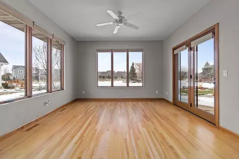 Living - 4841 Canvasback Cir, Appleton, WI 54913 photo 5 of 7