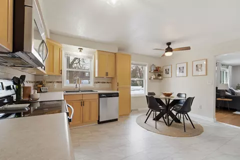 Kitchen - 712 E Marquette St, Appleton, WI 54911 photo 3 of 3