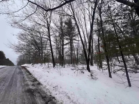 rhett lane, Wausaukee, WI 54177