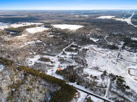 View/Area - 101 Timber Run, Crivitz, WI 54114 photo 1 of 2