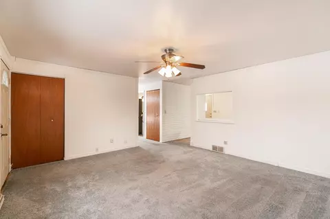Living - 1235 E Sylvan Ave, Appleton, WI 54915 photo 3 of 4