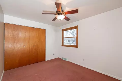 Bedroom - 1235 E Sylvan Ave, Appleton, WI 54915 photo 1 of 7