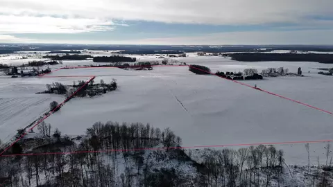 blueberry road, Bear Creek, WI 54922