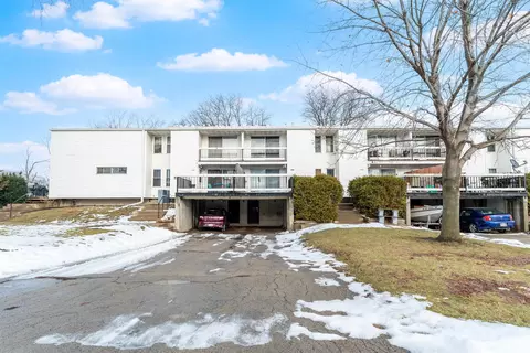 1422 W 2nd Ave, Oshkosh, WI 54902