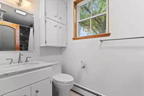 Bath - 6600 N Ballard Rd, Appleton, WI 54913 photo 9 of 9