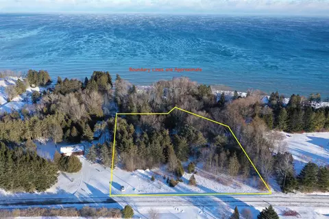 Lakeshore Road, Kewaunee, WI 54216