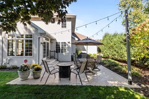 Exterior - 217 E Wentworth Ln, Appleton, WI 54913 photo 12 of 22