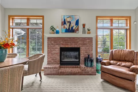 Living - 217 E Wentworth Ln, Appleton, WI 54913 photo 1 of 5