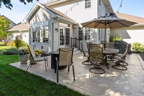 Exterior - 217 E Wentworth Ln, Appleton, WI 54913 photo 11 of 22