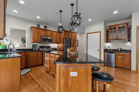Kitchen - 217 E Wentworth Ln, Appleton, WI 54913 photo 4 of 5