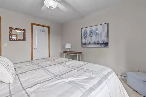 Bedroom - 217 E Wentworth Ln, Appleton, WI 54913 photo 6 of 7