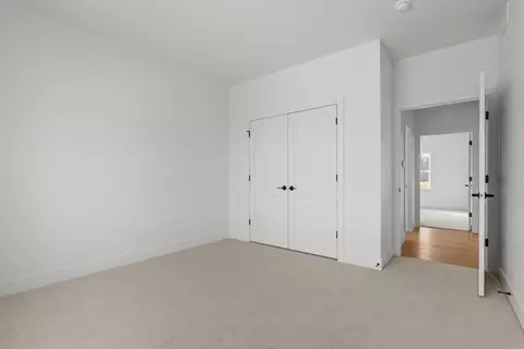 Bedroom - 113 Beckerae Ct, Wrightstown, WI 54180 photo 6 of 8