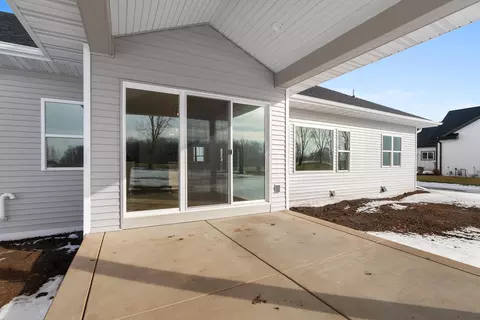 Exterior - 113 Beckerae Ct, Wrightstown, WI 54180 photo 4 of 6