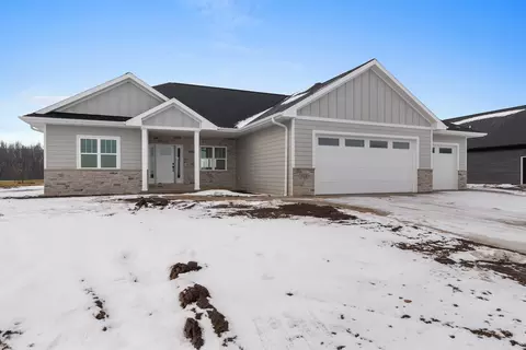Exterior - 113 Beckerae Ct, Wrightstown, WI 54180 photo 2 of 6