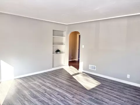 Living - 338 River Dr, Appleton, WI 54915 photo 5 of 5
