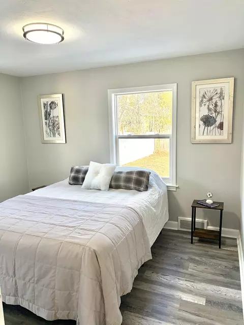 Bedroom - 338 River Dr, Appleton, WI 54915 photo 1 of 4