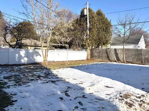 Exterior - 338 River Dr, Appleton, WI 54915 photo 3 of 3