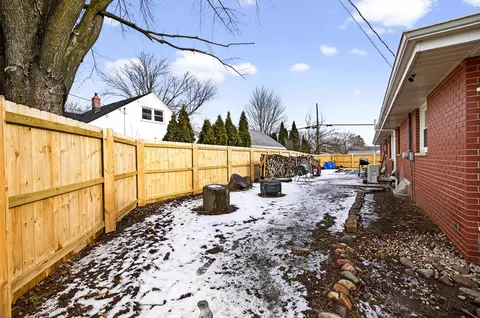 802 E Florida Ave, Appleton, WI 54911 photo 35