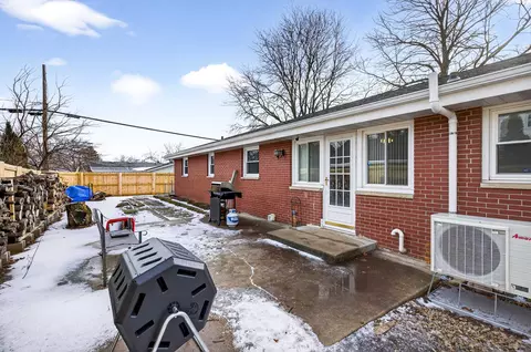 802 E Florida Ave, Appleton, WI 54911 photo 32