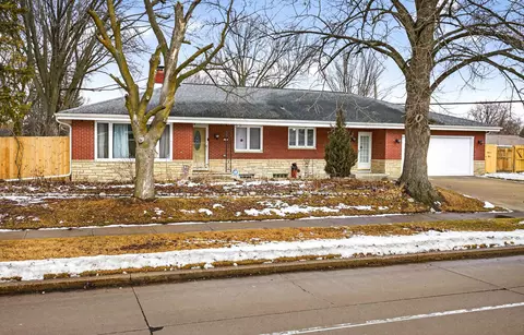802 E Florida Ave, Appleton, WI 54911 photo 39