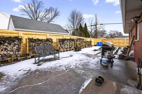 802 E Florida Ave, Appleton, WI 54911 photo 33