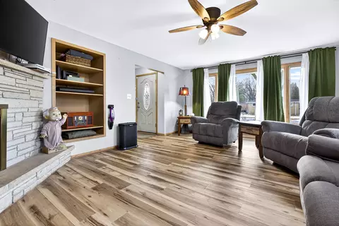 802 E Florida Ave, Appleton, WI 54911 photo 15