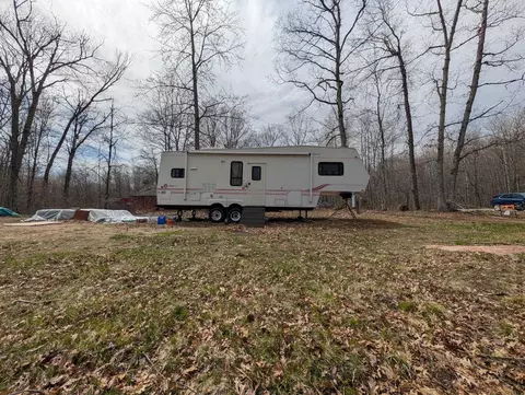 W13541 Brooks Lane, Crivitz, WI 54114