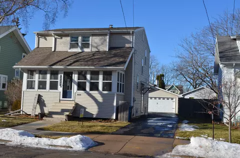1237 Western St, Oshkosh, WI 54901