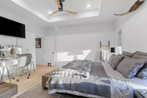 Bedroom - 302 Kerrigan Dr, Wrightstown, WI 54180 photo 3 of 4