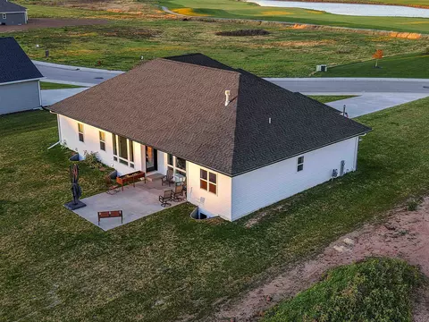 View/Area - 302 Kerrigan Dr, Wrightstown, WI 54180 photo 5 of 8