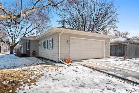 Exterior - 2203 E College Ave, Appleton, WI 54915 photo 5 of 6