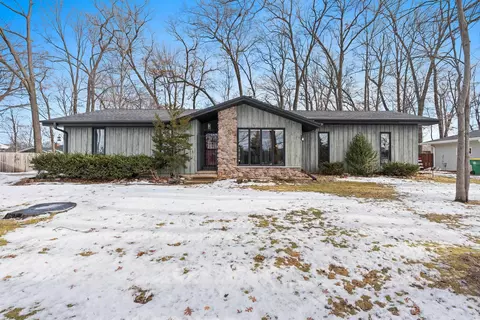 1313 Sorrento Dr, Green Bay, WI 54304