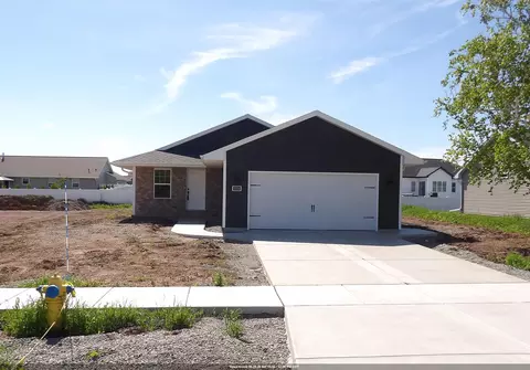 2509 Lawrence Dr, De Pere, WI 54115