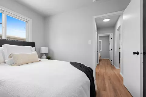 Bedroom - 907 W Oklahoma St, Appleton, WI 54914 photo 1 of 7