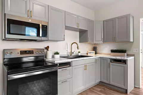 1127 W College Ave, Appleton, WI 54914 photo 7