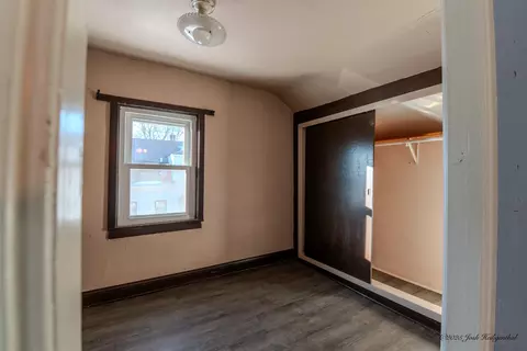 Bedroom - 736 W 8th St, Appleton, WI 54914 photo 6 of 6