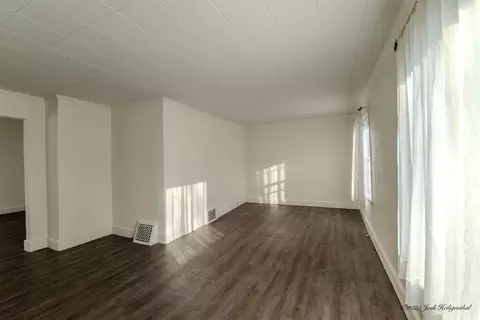 Living - 736 W 8th St, Appleton, WI 54914 photo 2 of 3