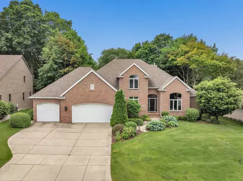 1395 Sonata Ct, Green Bay, WI 54311