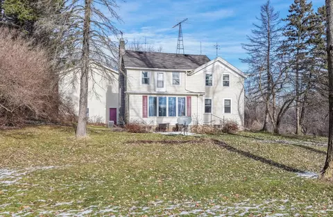 360 County Rd Ff, Pickett, WI 54964