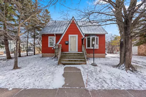 714 Maple St, Neenah, WI 54956